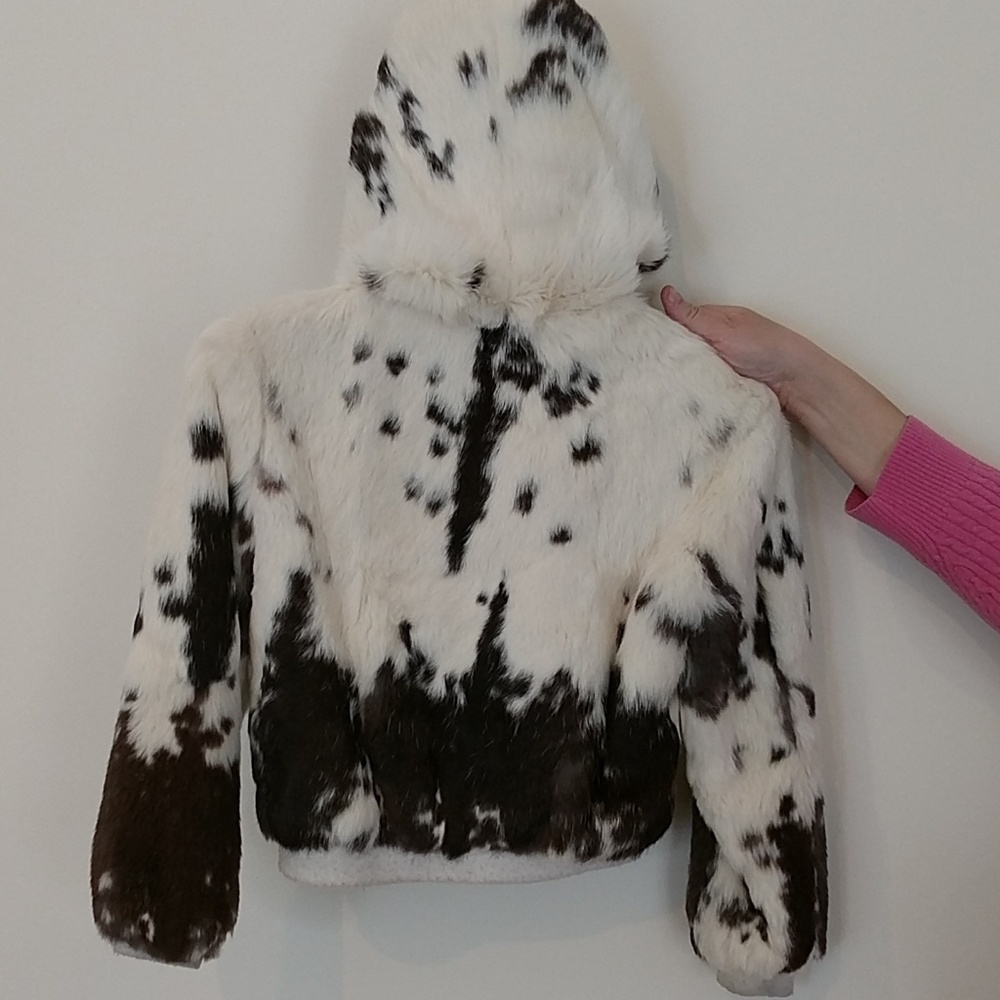 Rabbit fur coat, with hood. - Picture 4 of 5
